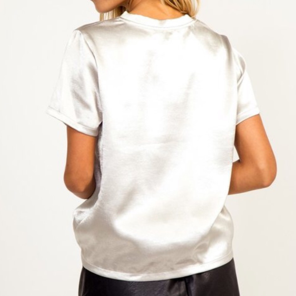LUXE Satin Wine Tee - Picture 3 of 3